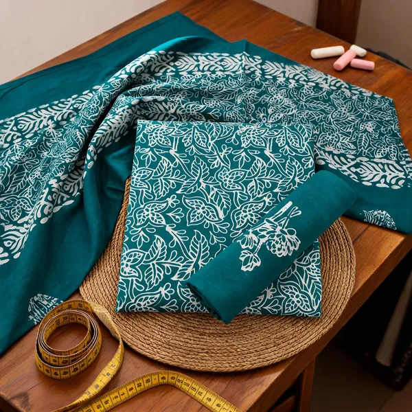 Premium_Cotton_Batik_Fabric_Lagoon_Teal_Vine_Print