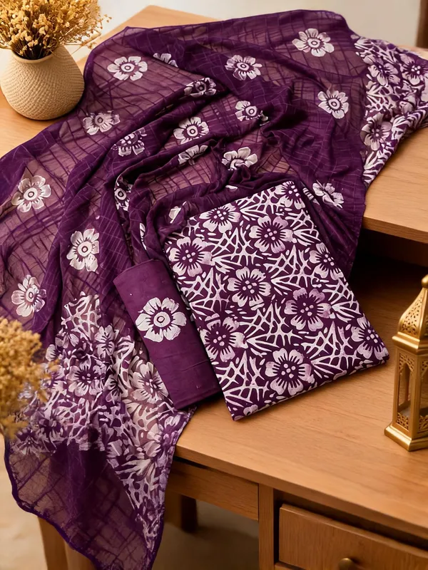 Aahoo_Plum_Purple_Pure_Cotton_Hand_Batik_Tie_Dye_Block_Suit