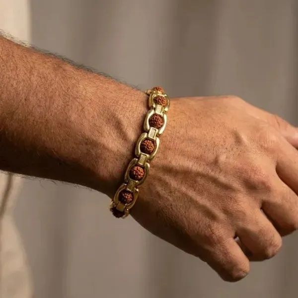 Gold_Rudraksha_Chain_style_Bracelet_for_Men