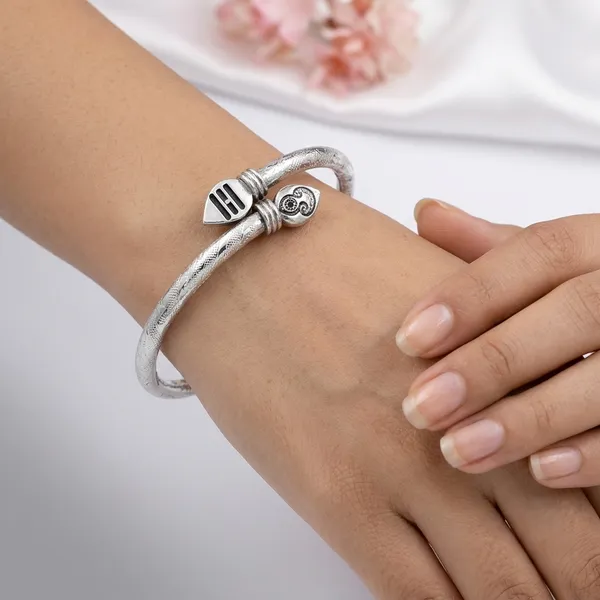 Brass_Bracelet_Murugan_Vel_Kada