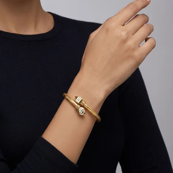 Gold_Textured_Bypass_Bangle_with_Decorative_Clasp