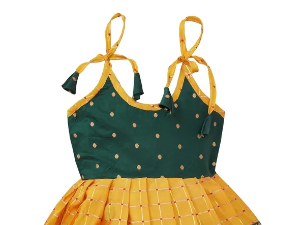 South_Indian_Pattu_Pavadai_Silk_Frock_For_Baby_Girls