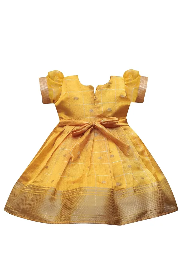 Baby_Girls_Ethnic_Lehenga_Choli_Dress