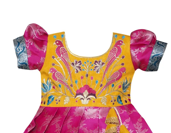 Girls_Pattu_Pavadai_Dress