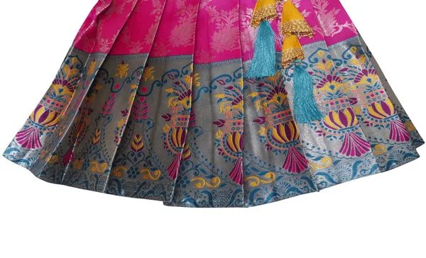 Girls_Pattu_Pavadai_Dress
