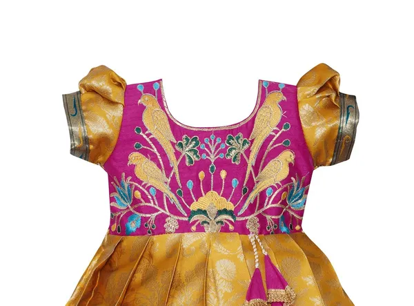 Girls_Pattu_Pavadai_Dress