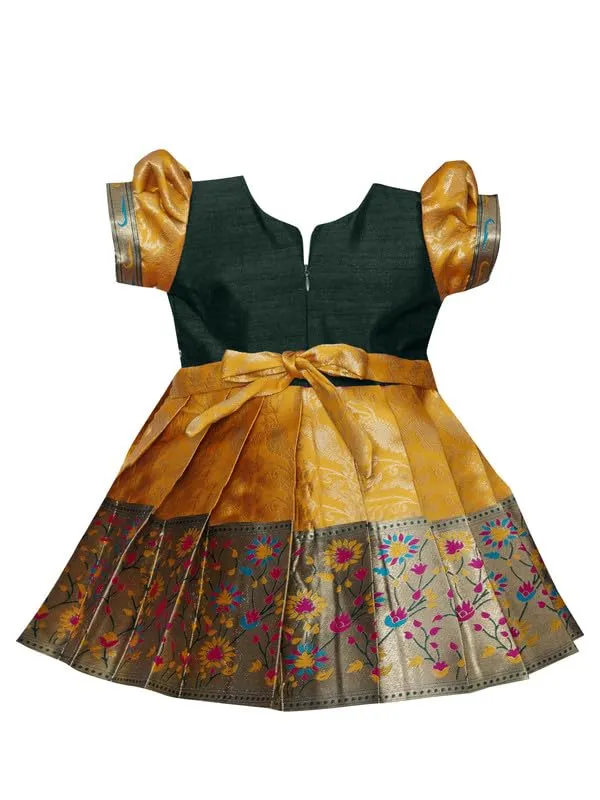 Girls_Pattu_Pavadai_Dress