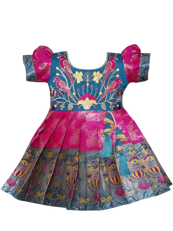 Girls_Pattu_Pavadai_Dress