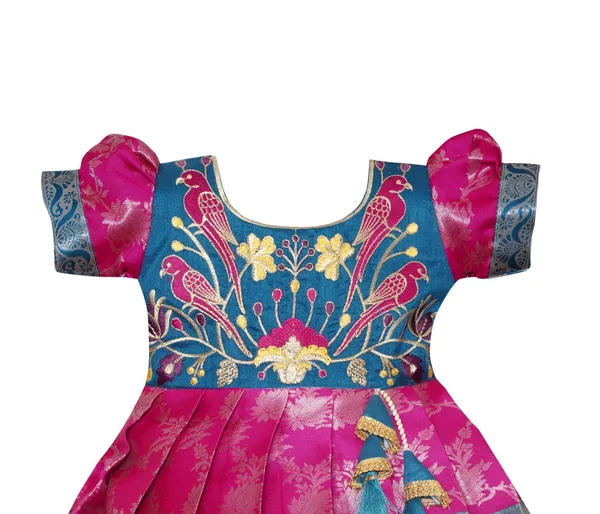 Girls_Pattu_Pavadai_Dress
