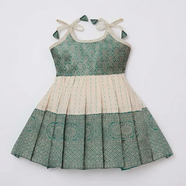 Girls_Traditional_Jacquard_Lehenga_Choli_Dress