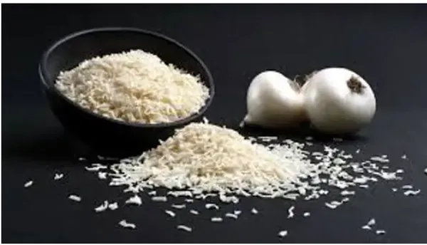 Dehydrated_White_Onion_Flakes
