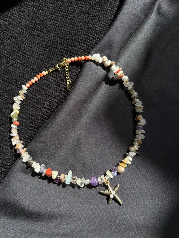 Multicolour_Natural_Stone_Chip_Bohemian_Beaded_Necklace_For_Women