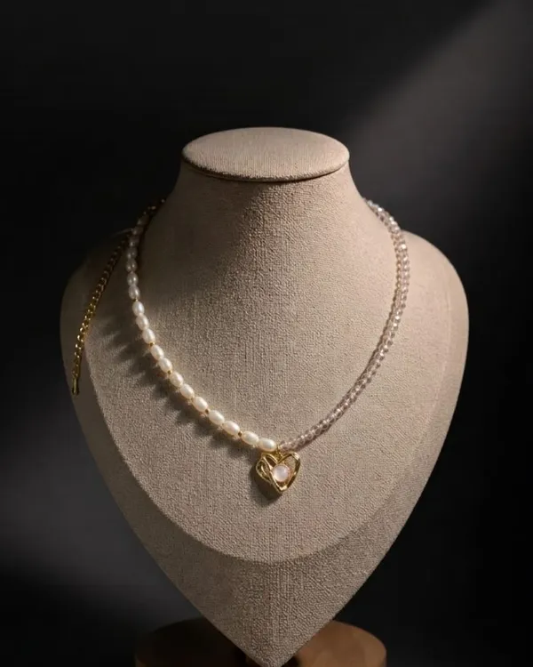 Beaded_Pearl_Heart_Pendant_Necklace_For_Women