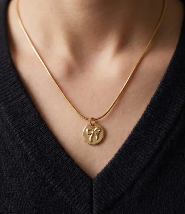 Gold_Toned_Clover_Charm_Snake_Chain_Necklace