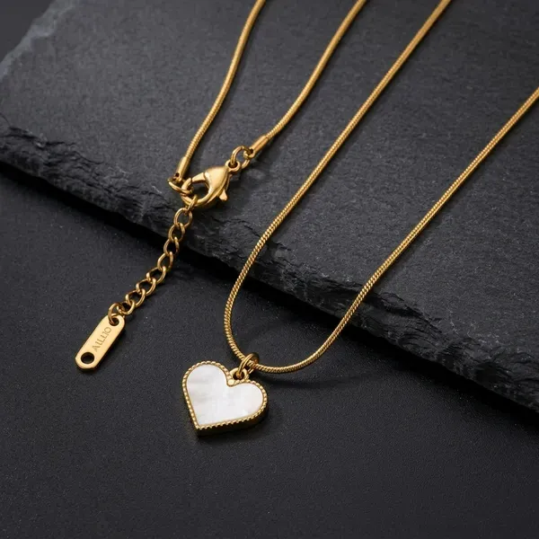 Gold_Plated_Heart_Pendant_Snake_Chain_Necklace_For_Women