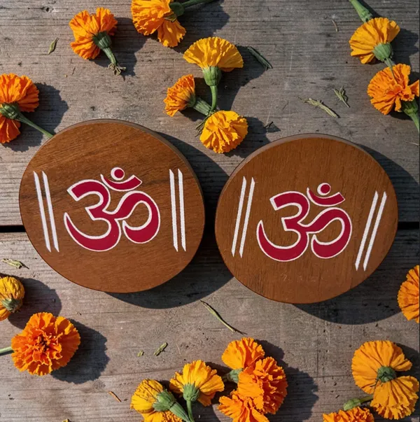 Hand-Painted_Wooden_OM_:_Set_of_2_–_Sacred_Symbol_of_Peace,_Spirituality_&_Divine_Energy