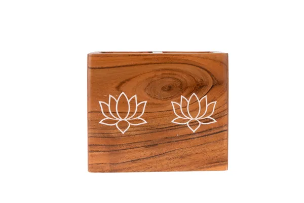 Wooden_Lotus_Design_Spoon_And_Cutlery_Holder