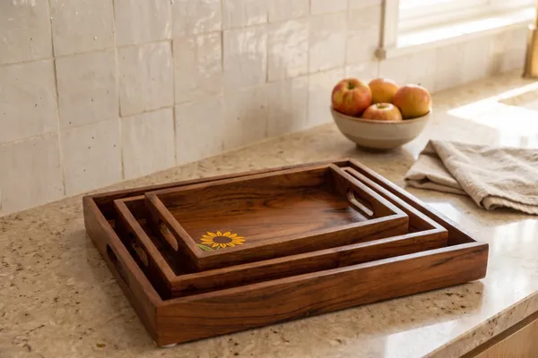 Wooden_Rectangular_Serving_Tray_With_Sunflower_Design