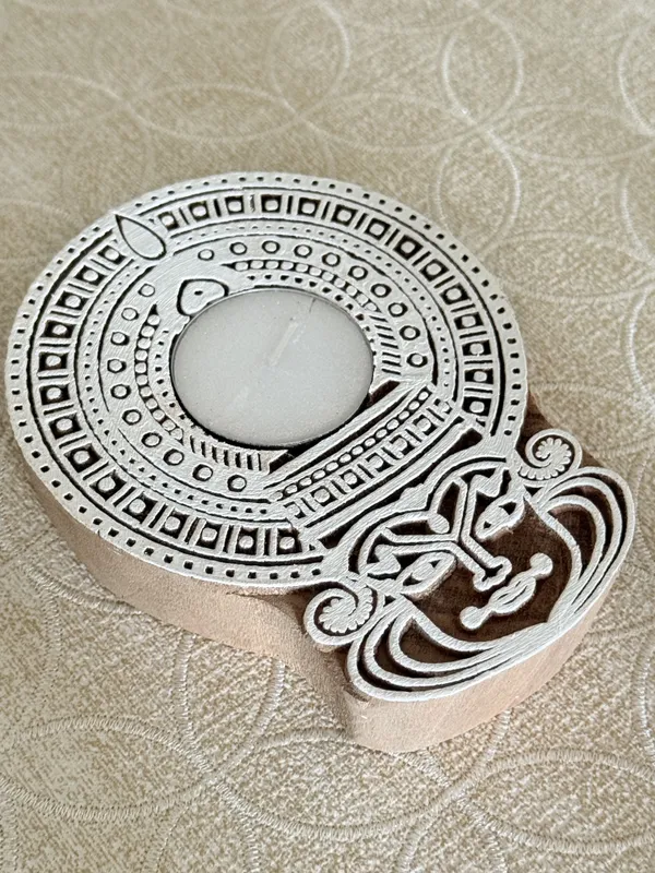 Kathakali_Face_Style_-_Wooden_Block_Print_Tea_Light_Candle_Holder