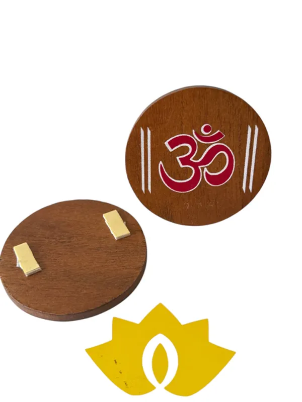 Hand-Painted_Wooden_OM_:_Set_of_2_–_Sacred_Symbol_of_Peace,_Spirituality_&_Divine_Energy