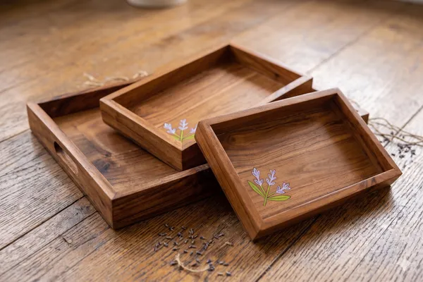 Wooden_Rectangular_Serving_Tray_Set_With_Natural_Grain_Finish