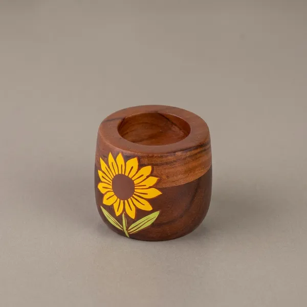 Handcrafted_Wooden_Sunflower_Painted_Candle_Holder