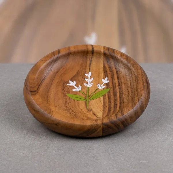 Wooden_Tulip_Design_Plate