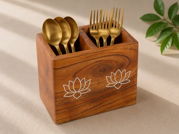 Wooden_Lotus_Design_Spoon_And_Cutlery_Holder