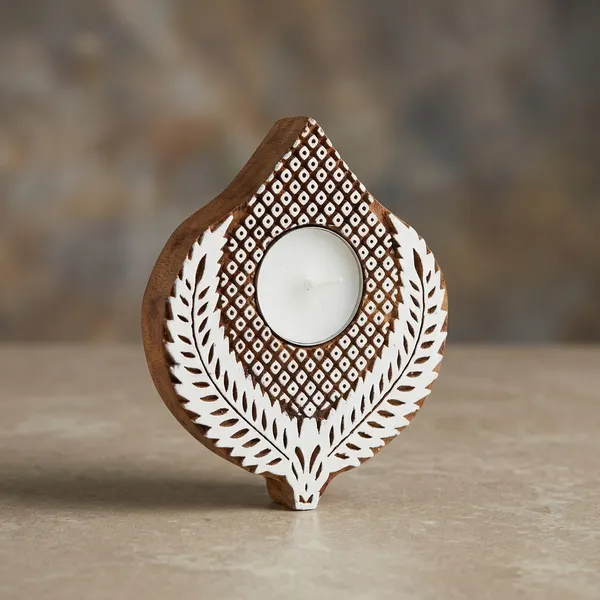 Wooden_Peacock_Feather_Design_Tealight_Candle_Stand