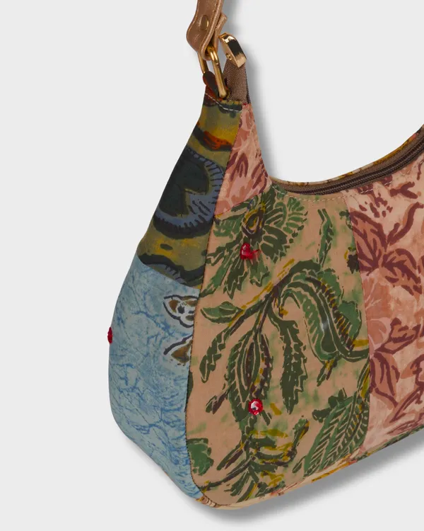 Earthy_Tones_Patchwork_Crescent_Shoulder_Bag