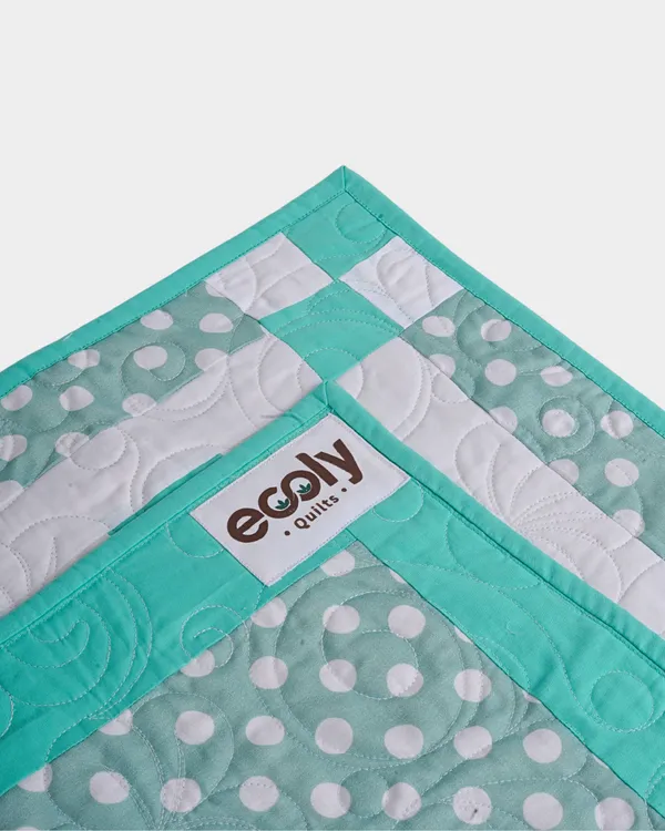 Soft_Green_Nursery_Baby_Quilt