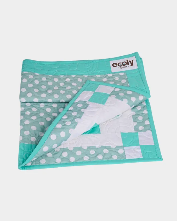Soft_Green_Nursery_Baby_Quilt