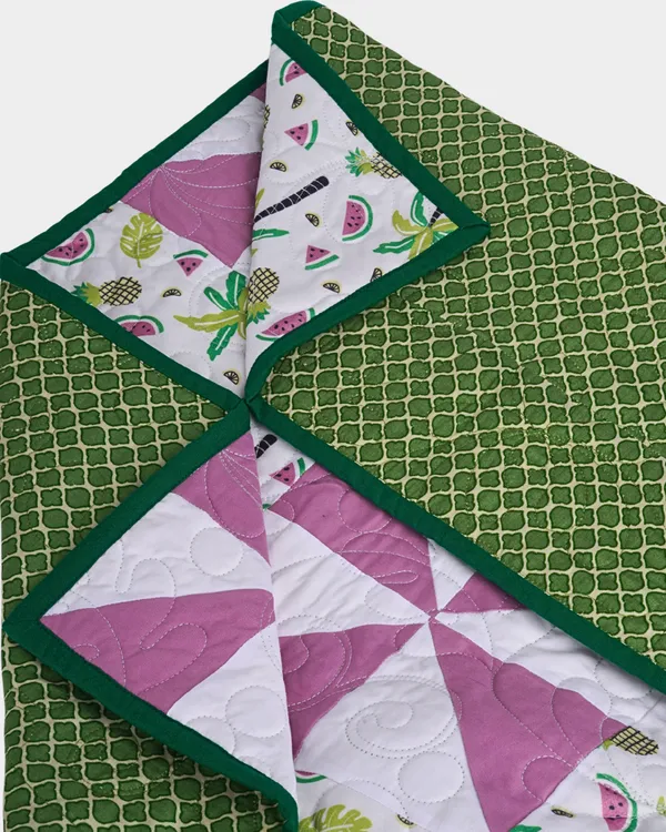 Tropical_Pinwheel_Summer_Baby_Quilt