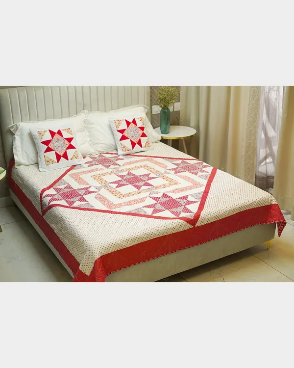Red_White_Star_Quilt_With_Shams