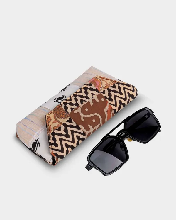 Autumnal_Zigzag_Block_Quilt_Eyewear_Case