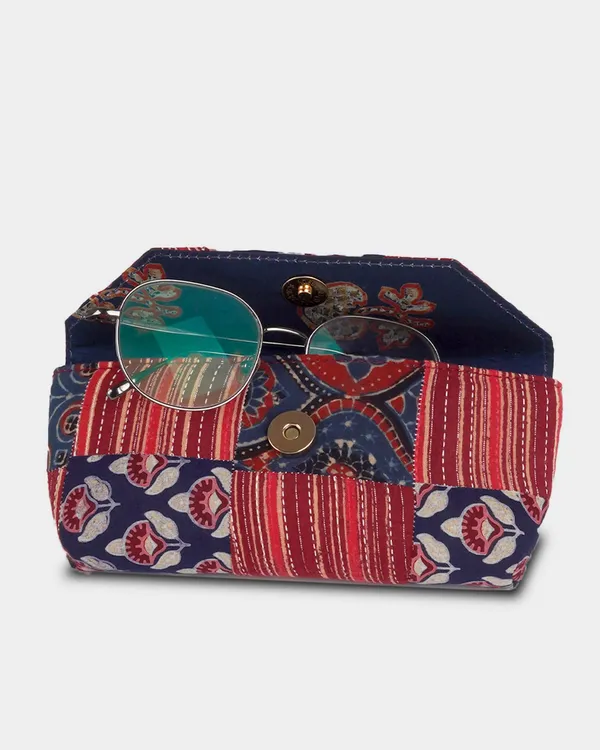Kantha_Quilt_Eyewear_Case