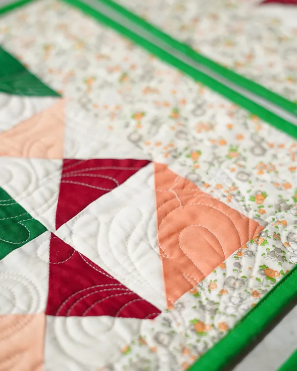 Pinwheel_Micro_Floral_Table_Runner_And_Mats