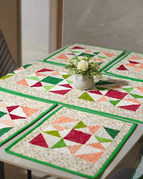 Pinwheel_Micro_Floral_Table_Runner_And_Mats
