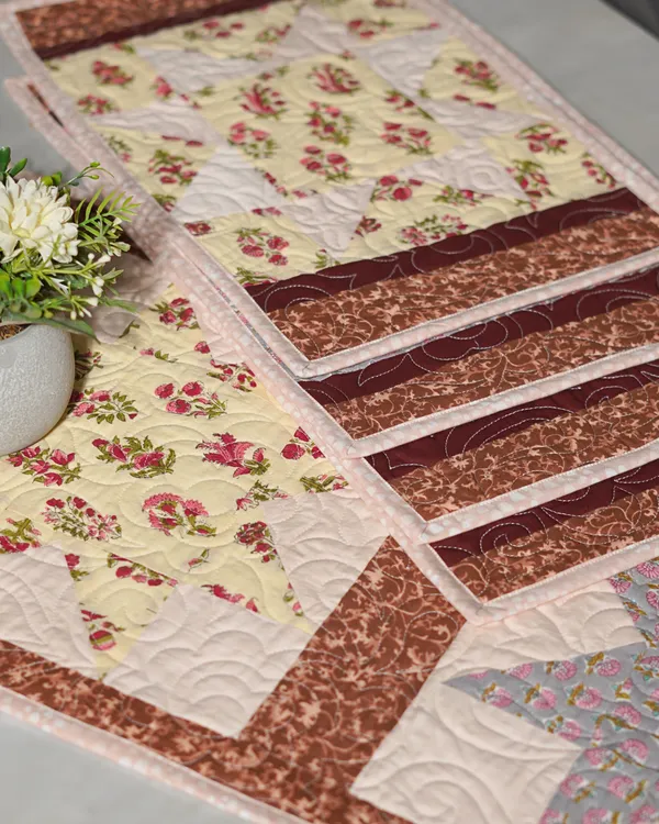 Star_Patch_Brown_Scroll_Table_Runner