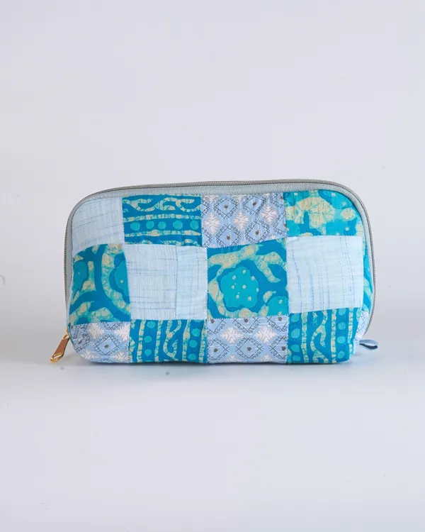 Ocean_Blue_Leaf_Tile_Quilted_Pouch