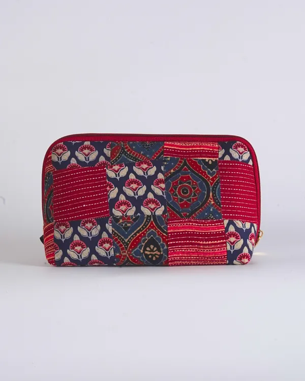 Crimson_Indigo_Floral_Quilted_Pouch