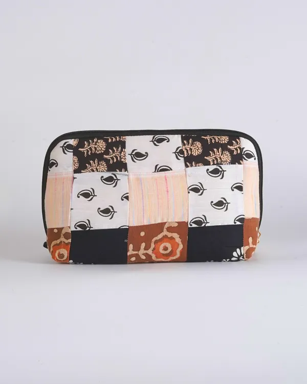 Onyx_Clay_Floral_Quilted_Pouch
