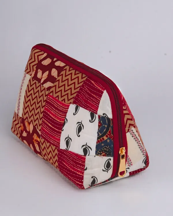 Ruby_Cream_Chevron_Quilted_Pouch