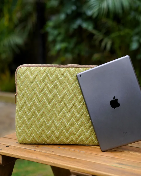 The_Sage_Zigzag_Quilted_Ipad_Sleeve