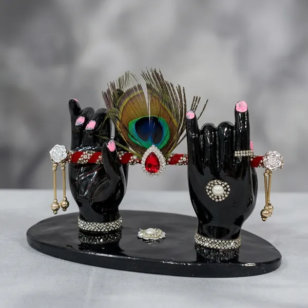 Resin_Decorative_Dual_Hand_Jewellery_Stand_Peacock_Feather_Black