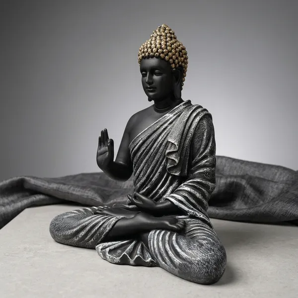 Resin_Decorative_Black_Gold_Crown_Buddha_Meditation_Idol