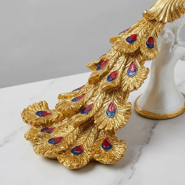 Resin_Decorative_White_Gold_Peacock_Figurine