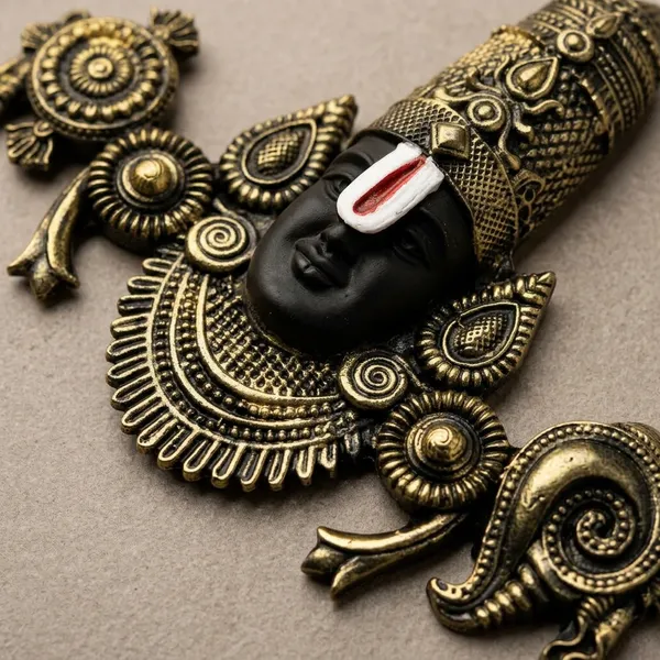 Resin_Decorative_Tribal_Mask_Wall_Hanging