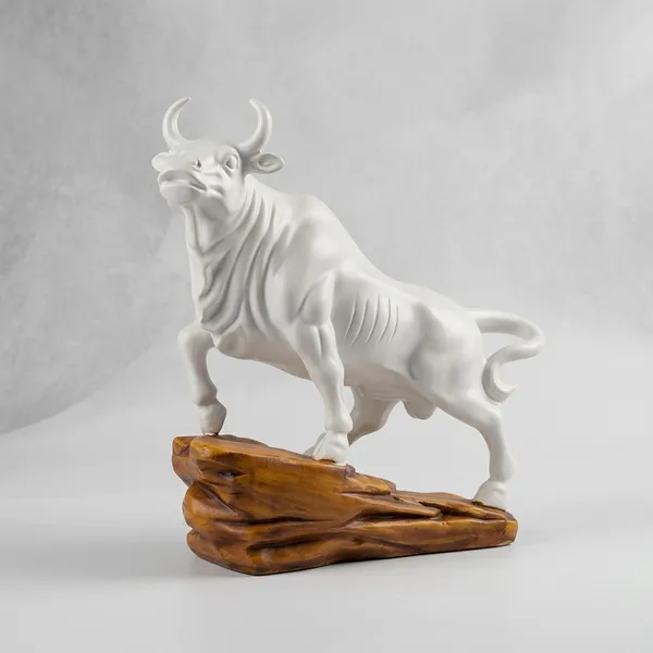 Ceramic_Decorative_Bull_Figurine_On_Wooden_Base_White_Brown