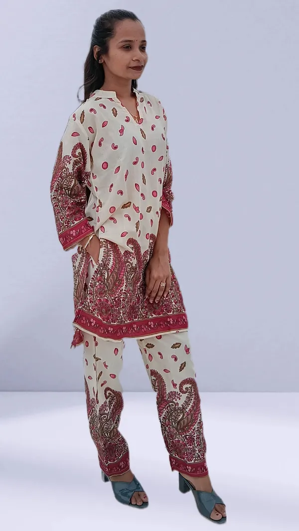 Blue_Poly-Cotton_Paisley_Print_Tunic_Pant_Co-Ord_Set_For_Women
